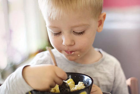 Teaching your Children to be Mindful when Eating